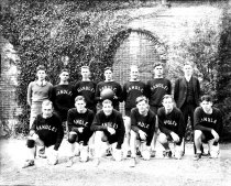 HHS basketball team, 1933-34